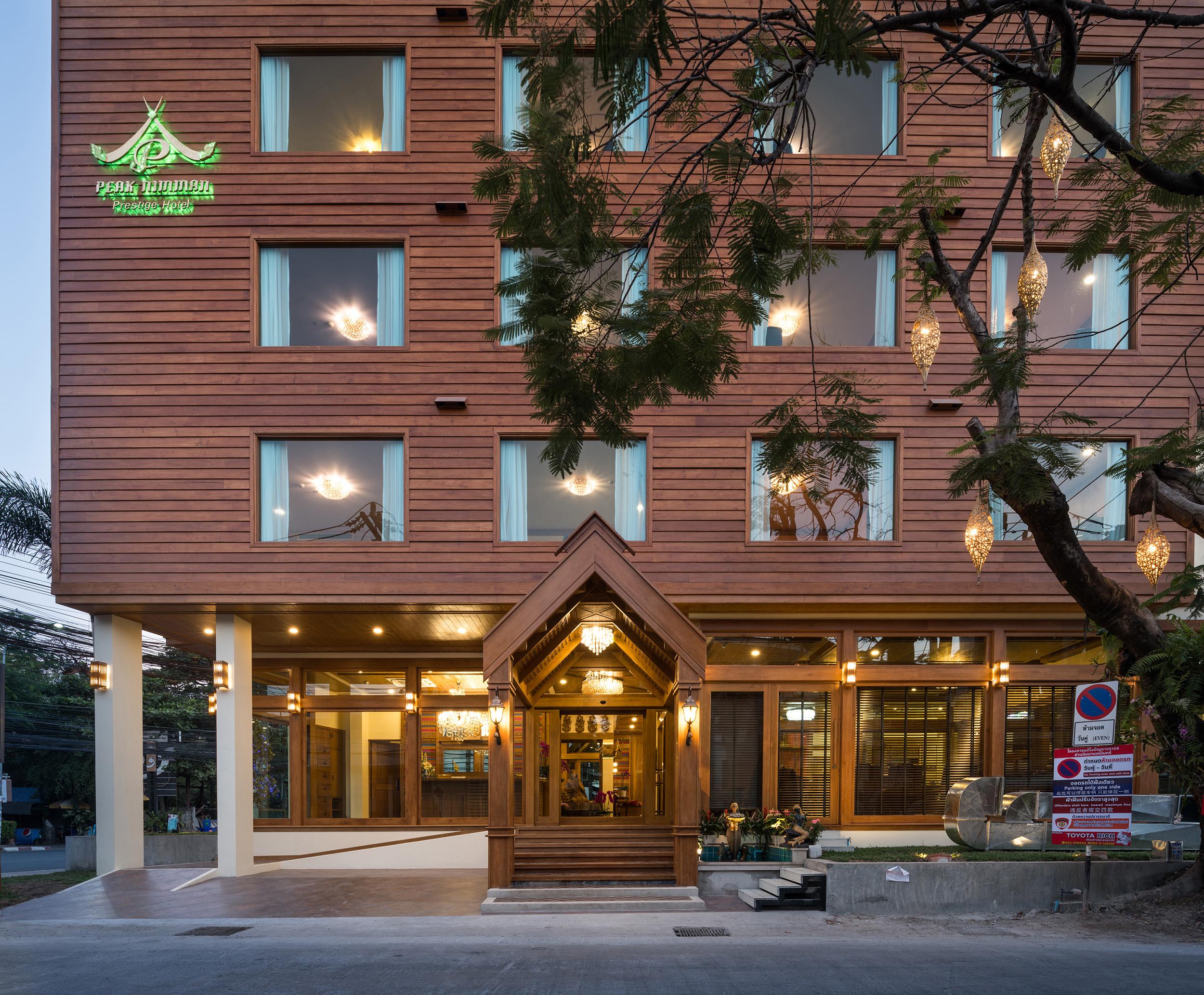 Peak Nimman Prestige Hotel Chiang Mai Esterno foto