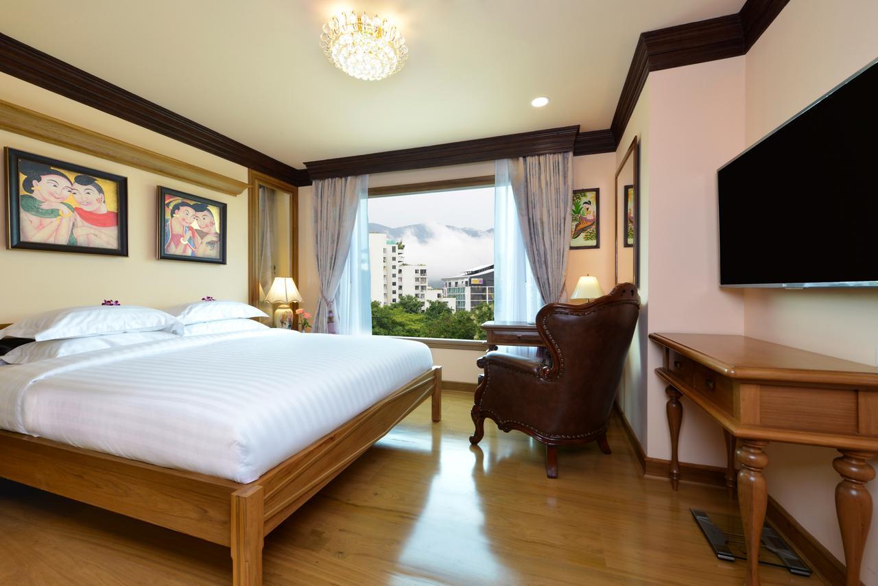 Peak Nimman Prestige Hotel Chiang Mai Esterno foto